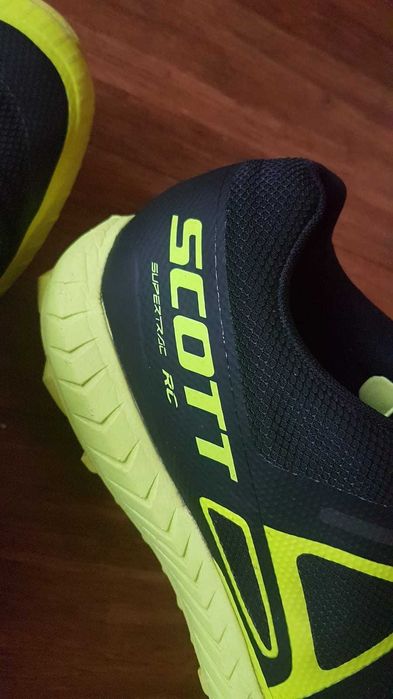 Buty trekkingowe do biegania Scott Rc Supertrac rozm.45,5