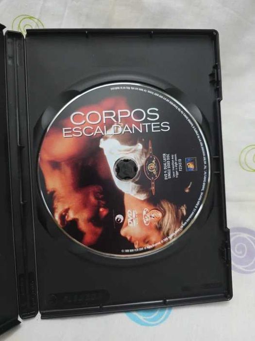 filme Two Moon Junction / À fleur de peau / corpos escaldantes