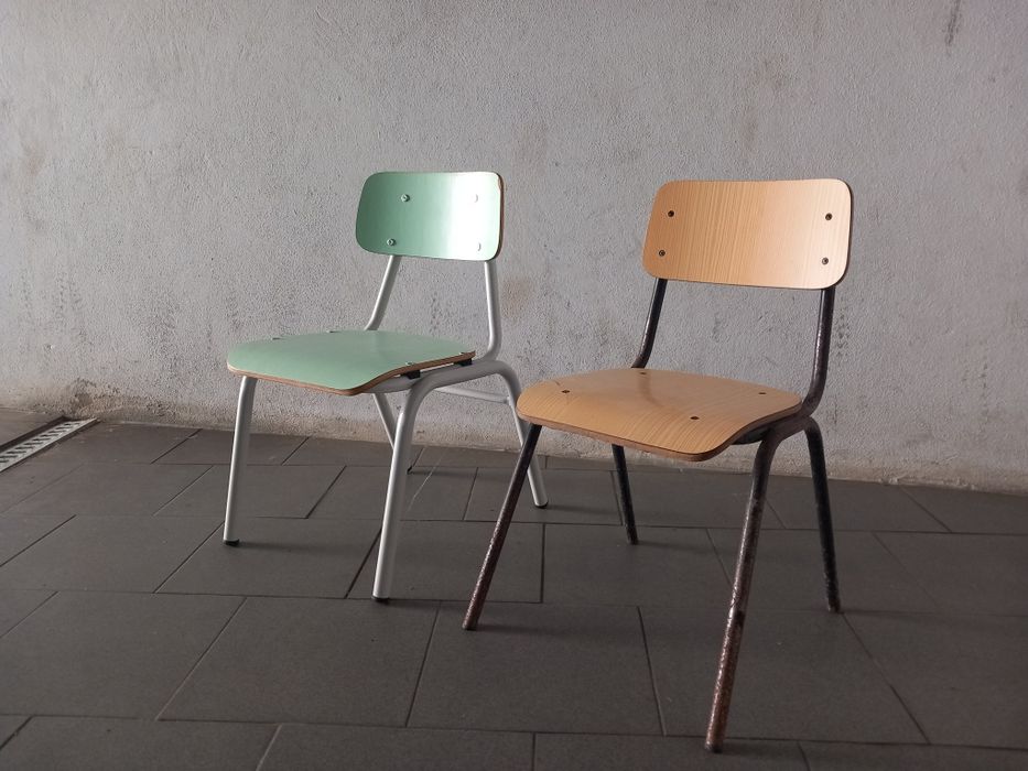 2 Cadeiras criança