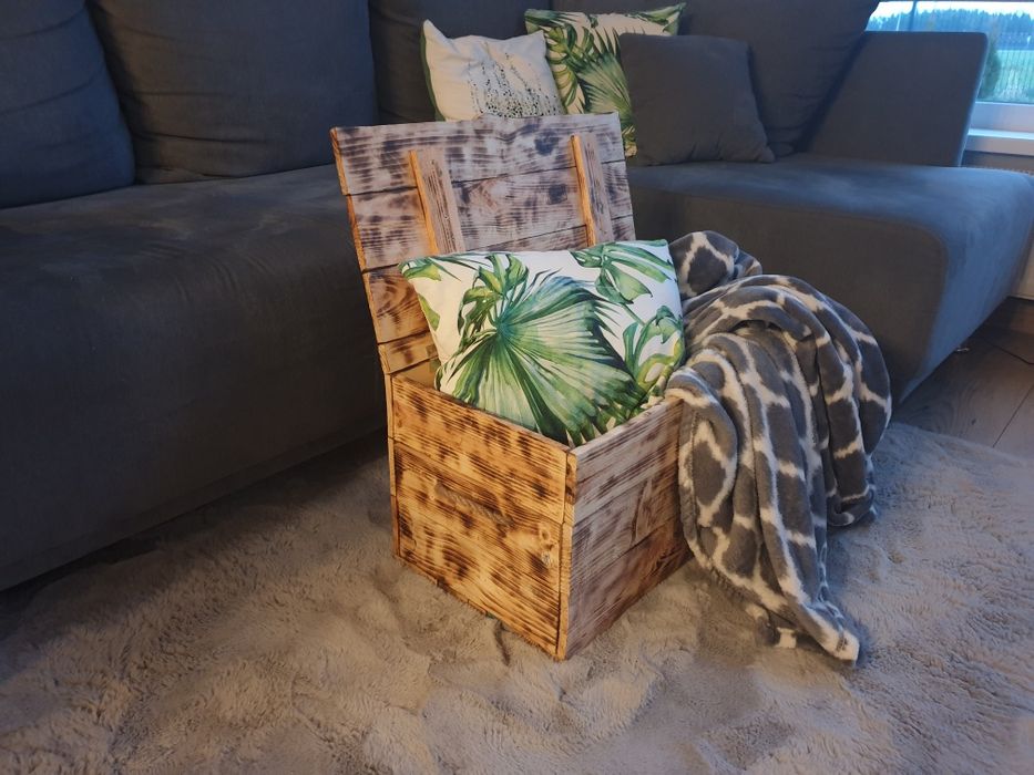 OKAZJA!! Skrzynia, Stolik kawowy , kufer drewniany, skrzynka na pranie