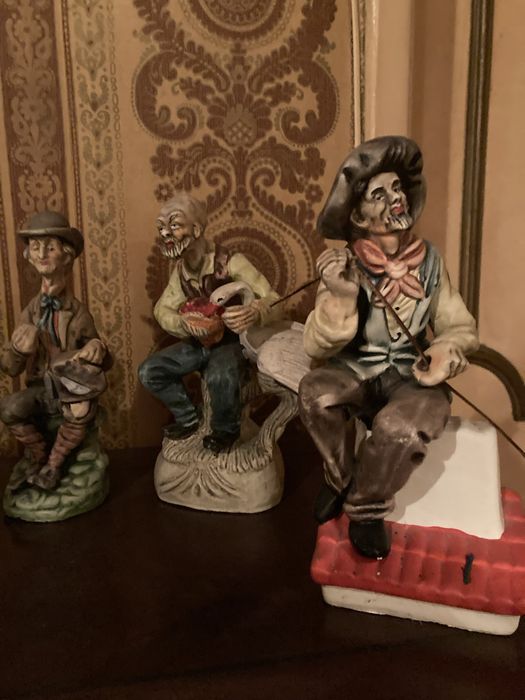 Ceramic Figurines64861748311555121