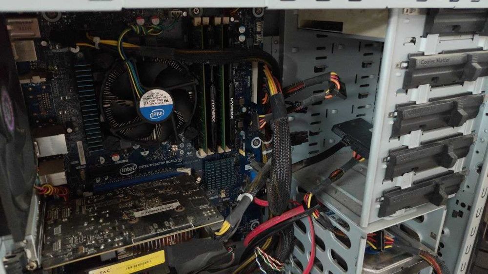 ПК комплект Intel Core i7-3770 / 24GB RAM / GTX 650 Ti + Монітор 22" Samsung, миша, клава