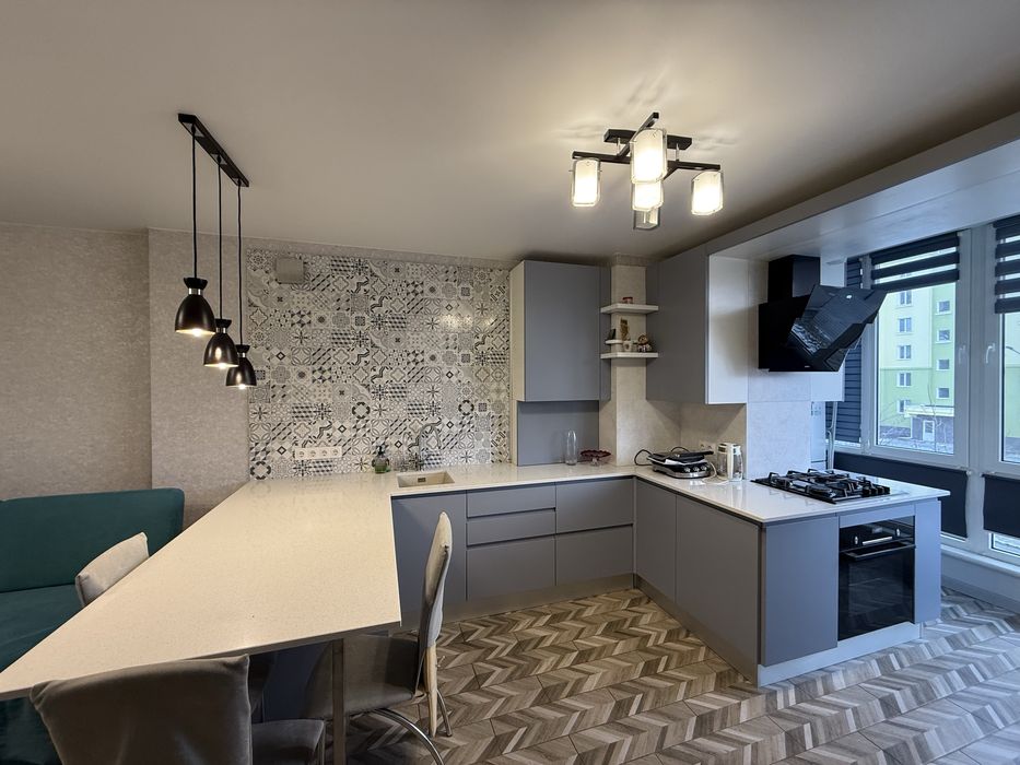 Двухкомнатная квартира в ЖК Леваневцев в Лесках.2/9,автономка