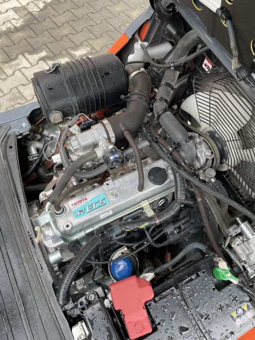 Wózek widłowy Toyota 02-8FGF15 DEMO Tylko 347mth
