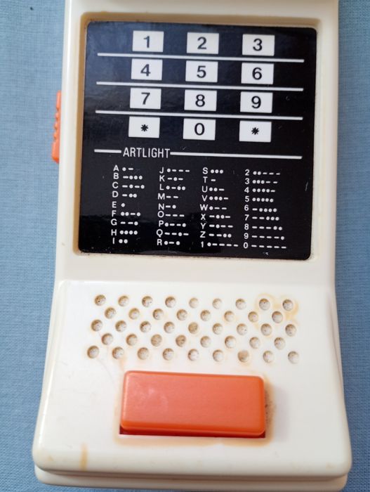 Krótkofalówki Walkie-Talkie z czasów PRL