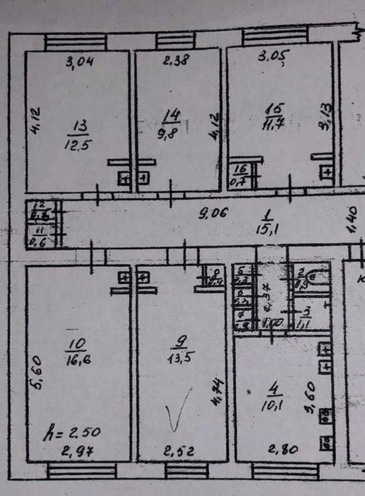 Комната в коммунальном квартире на Генерала Петрова со своей водой.