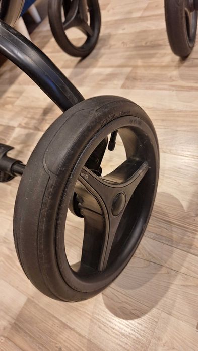 Wózek Bebetto Luca 2w1 plus fotelik Avionaut pixel