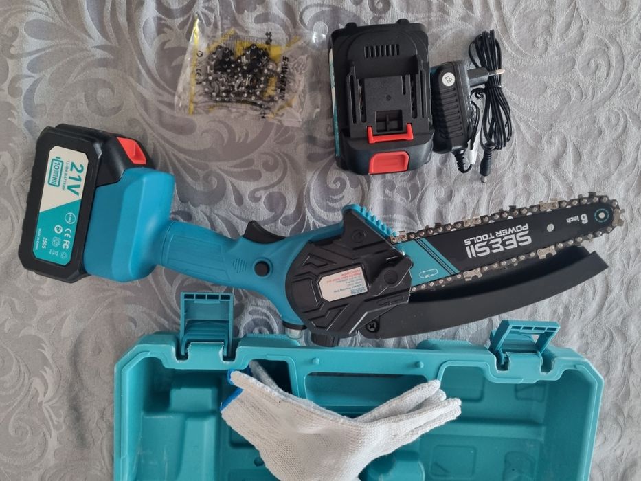 Moroserra de mão a Bateria