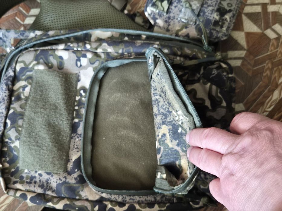 Плитоноска з рюкзаком