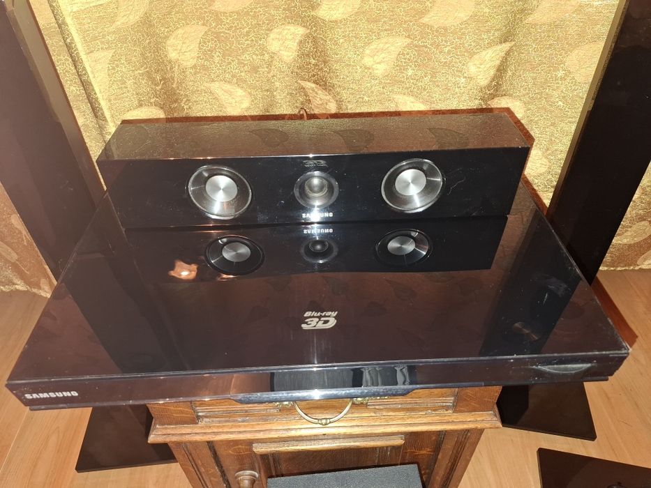 Zestaw Kina Domowego Samsung Blu Ray 3D HT‐D5550