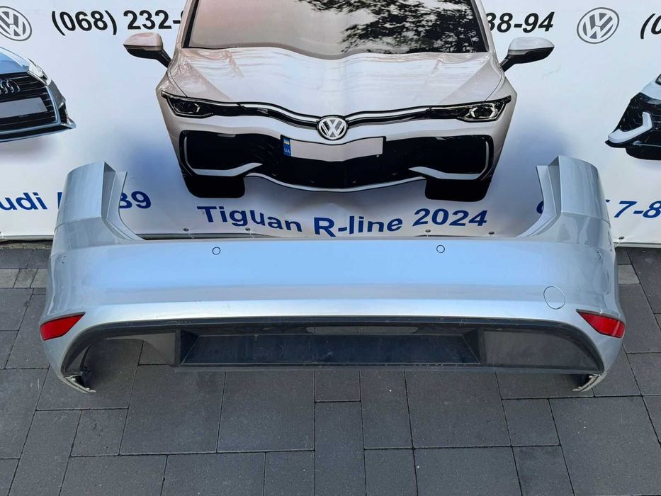Бампер задній VAG для Volkswagen Golf 7 в кузові універсал до ресталінгу комплектний LA7W 5g9807421