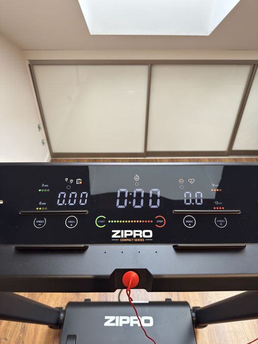 *Bieżnia Zipro Pacto elektryczna*