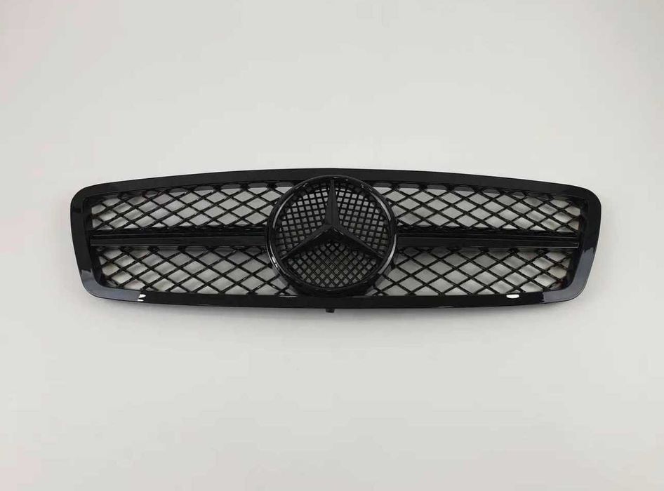 Решетка рад. AMG ст.SL BLACK Chrome Full BLACK Full CHROME Mercedes-Benz C-Class W203 00-07год.