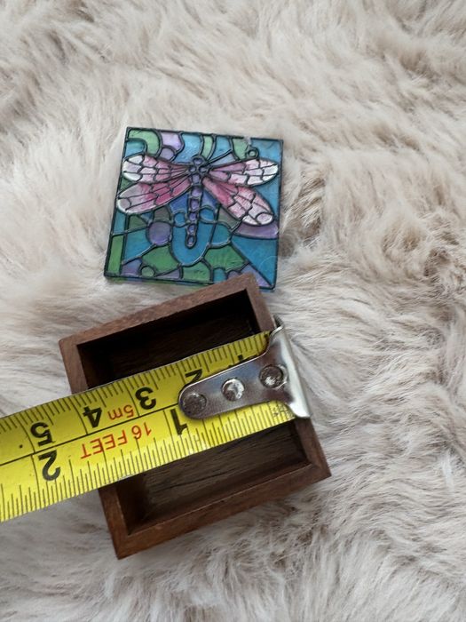 Mini drewniana szkatułka
