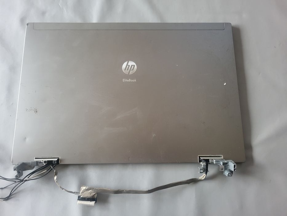 Sprzedam klapę matrycy do Laptopa HP Elitebook 8540p