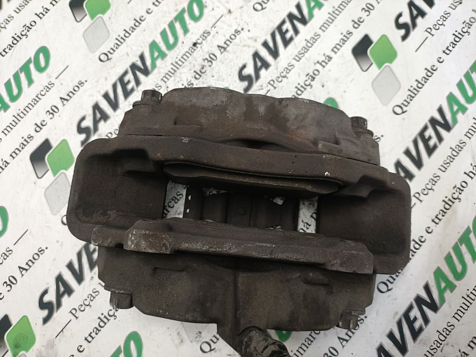 Pinça travão / maxila de travão frente direita MERCEDES-BENZ CLS (C219