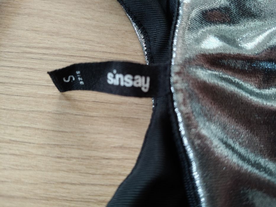 Sprzedam bluzkę metalizowaną