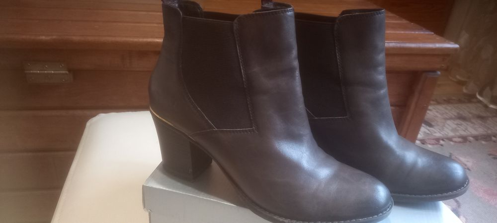 Botki Damskie Tamaris 39 nr.39