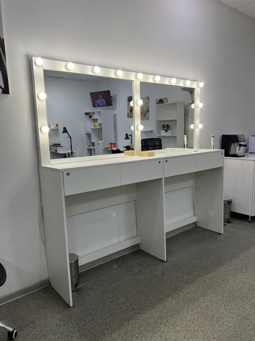 Мебель для салона красоты б/у