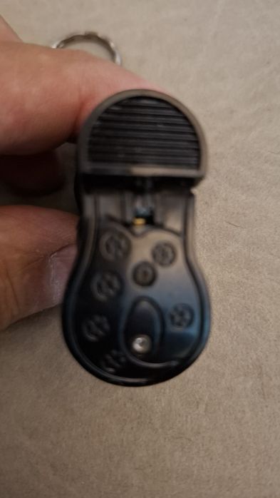 Isqueiro em forma de bota