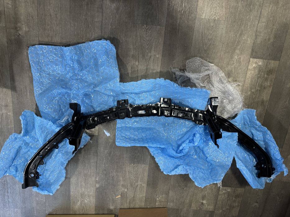 Honda Prologue передня панель телевізор