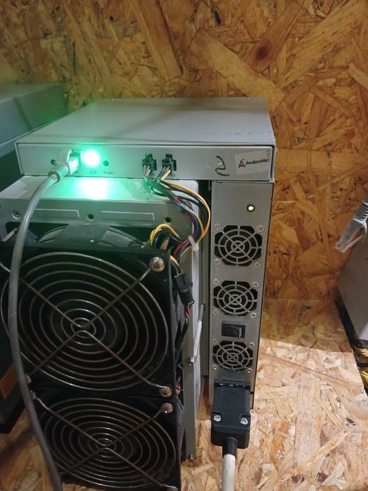 Asic E 9 PRO майнер