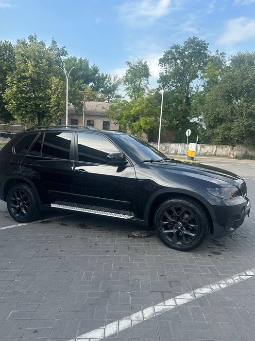 Продам бмв х5 2012