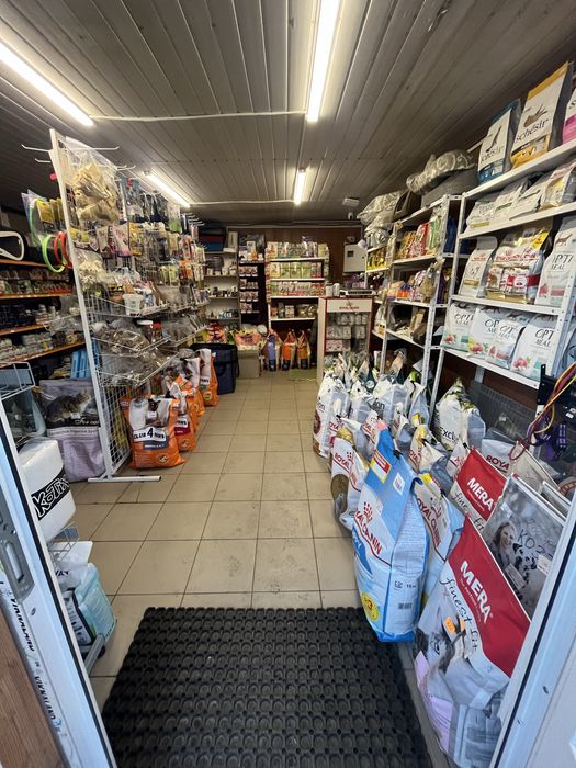 Продам зоомагазини