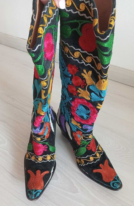 Botas originais Suzani