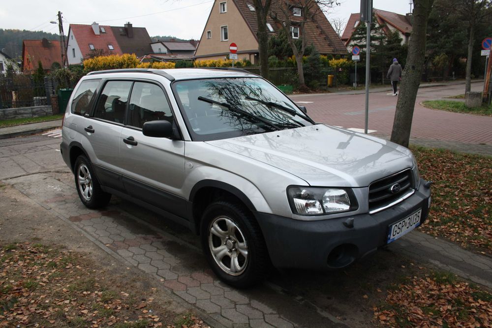 subaru forester 4x4 2.0benz,2002r,ładny
