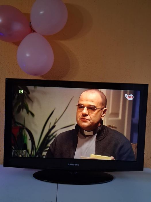 Sprzedam samsung 32 cale Led ładny stan