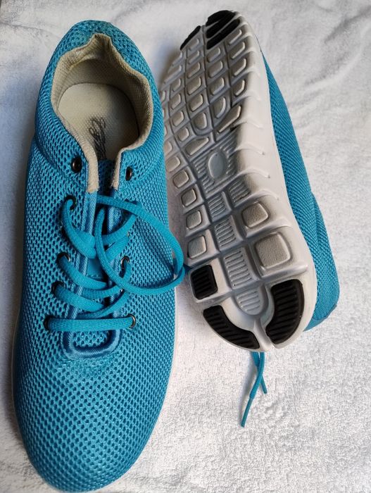 Półbuty buty sportowe