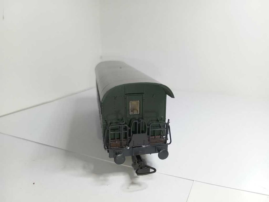 Пасажирський вагон. Kleinbahn. Піко. Залізниця Piko НО 1/87.