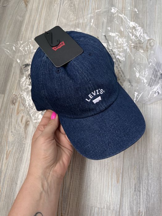 Кепка, бейсболка Levi’s