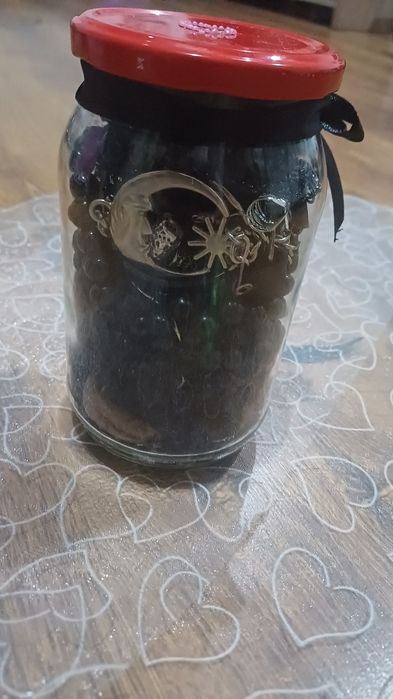 Duży słoik biżuterii vintage alt