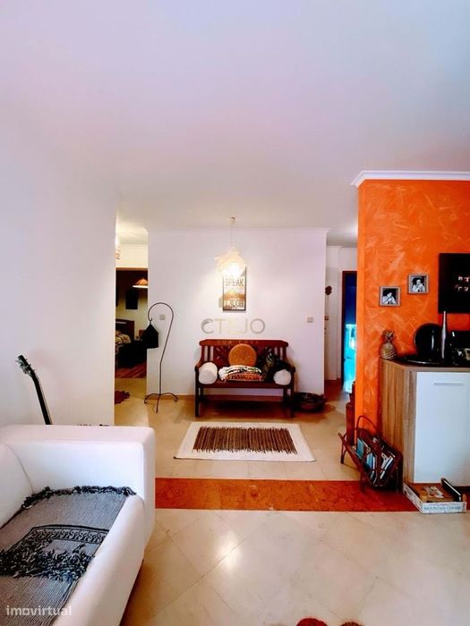 Apartamento T2 em Almada — Caparica E Trafaria, Setúbal