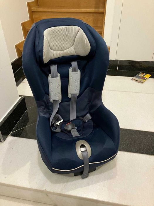 Cadeira Auto Chicco Isofix 9-18KG