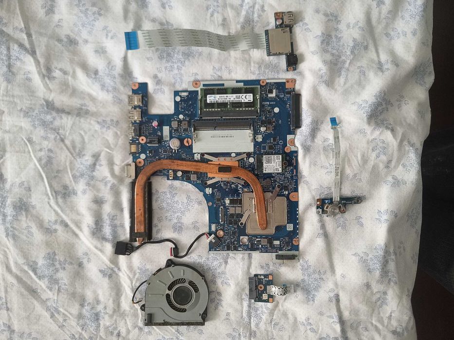 Lenovo z50-70 peças