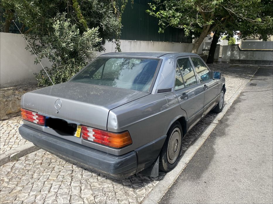 Mercedes W201 190E 1.8