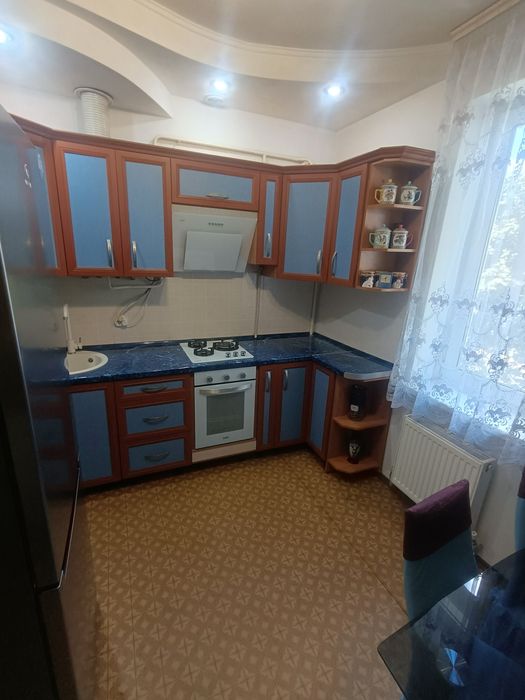 Сдам 2к квартиру пр. И.Мазепы с газовой автономкой