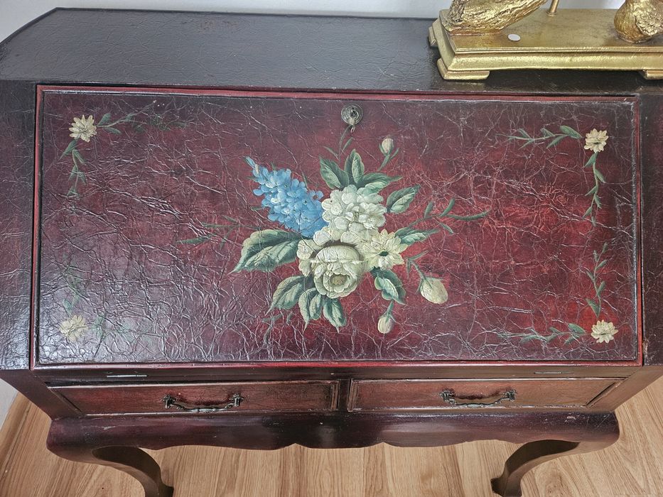 Sprzedam sekretarzyk