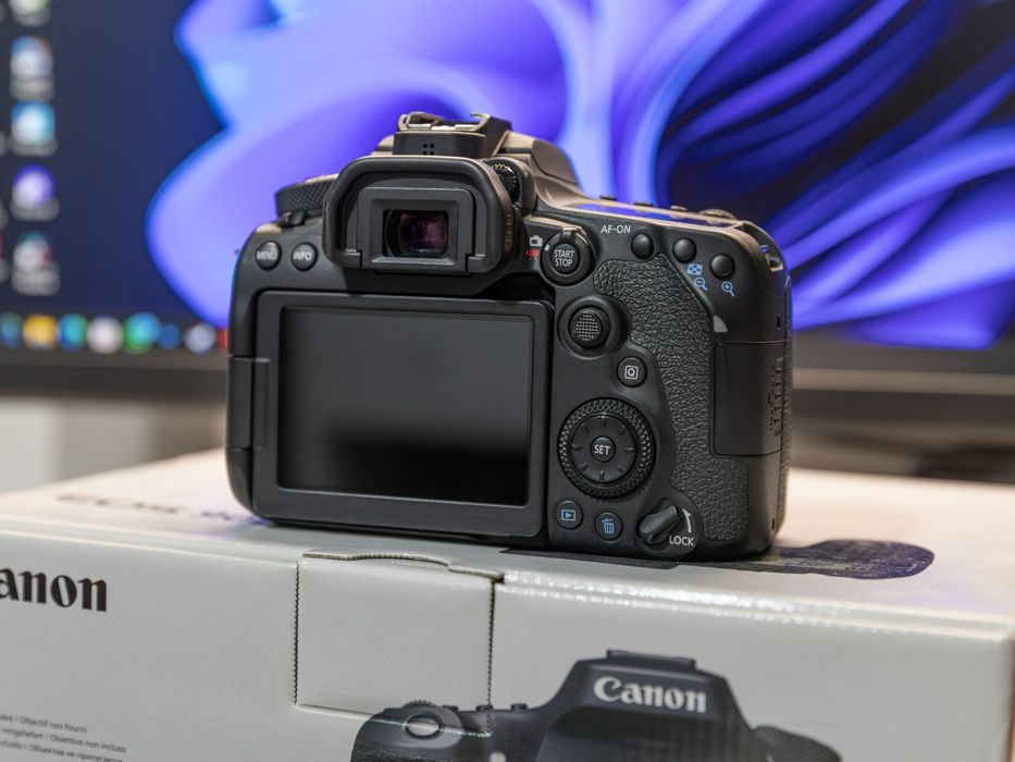 Canon 90D (apenas corpo)