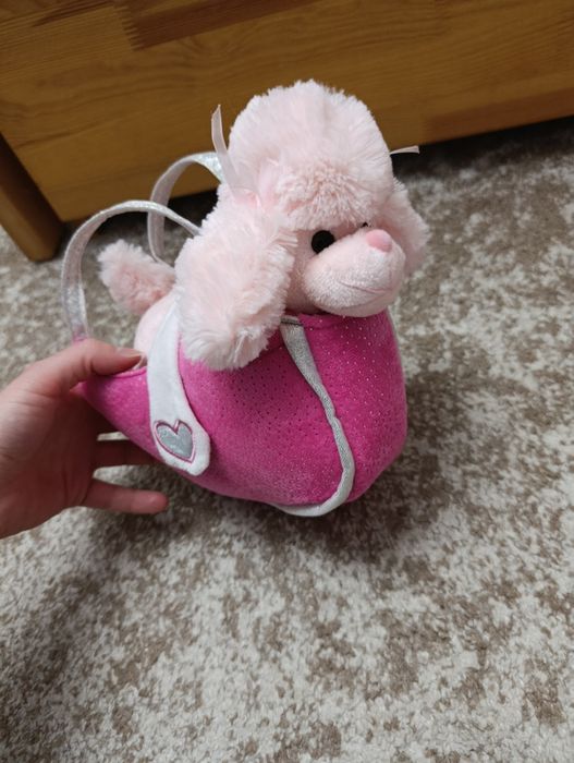 Рожевий Песик пудель в сумочці собачка
