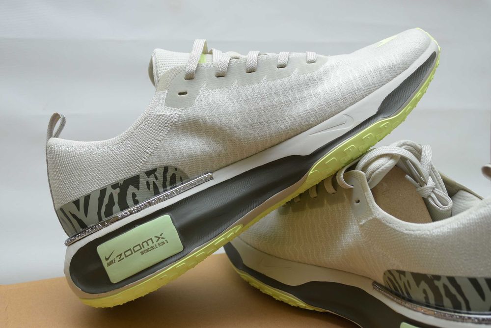 Чоловічі кросівки Nike Invincible Run 3