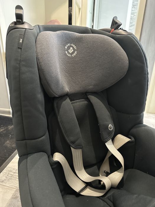 Автокрісло maxi-cosi