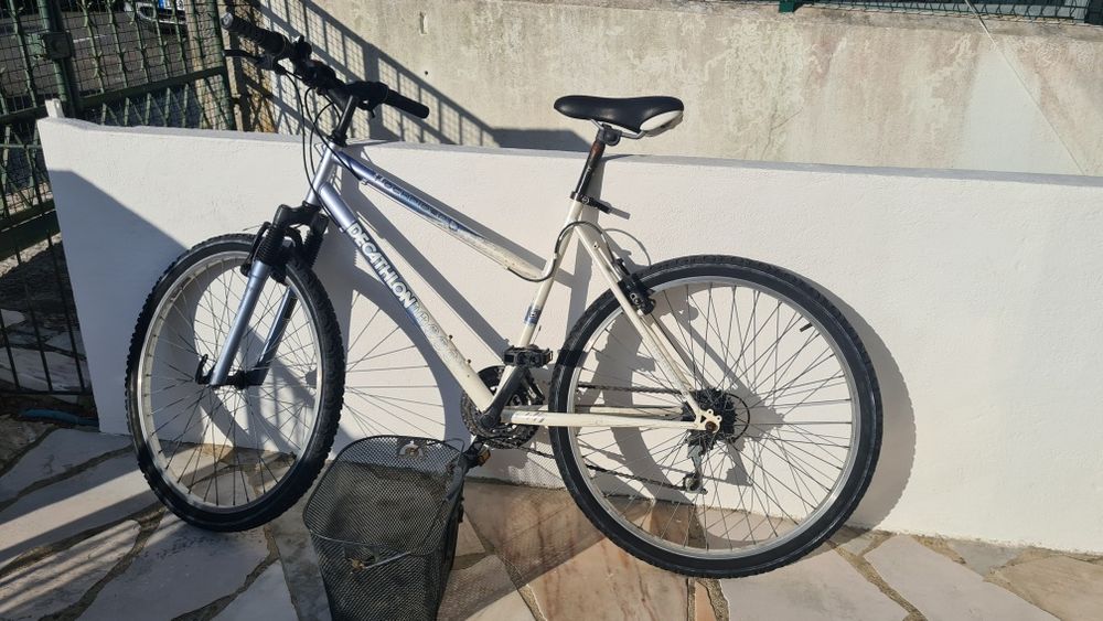 Bicicleta btt bicla modelo rockrider