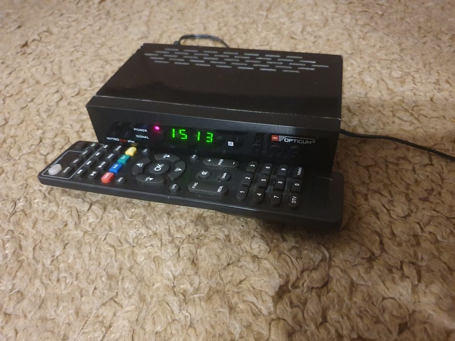 Dekoder Opticum dvb t2 hevc internet