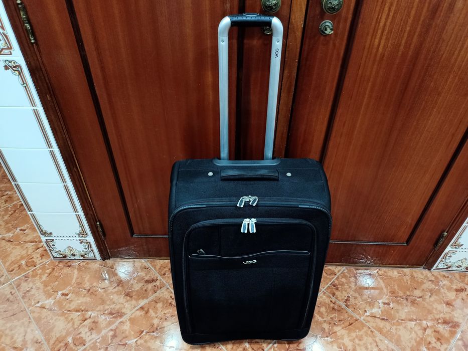 Mala Malas de porão até 23 kg viagem casa quarto apartamento vivenda.