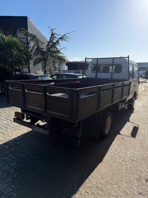 Carrinha toyota dyna cabine dupla