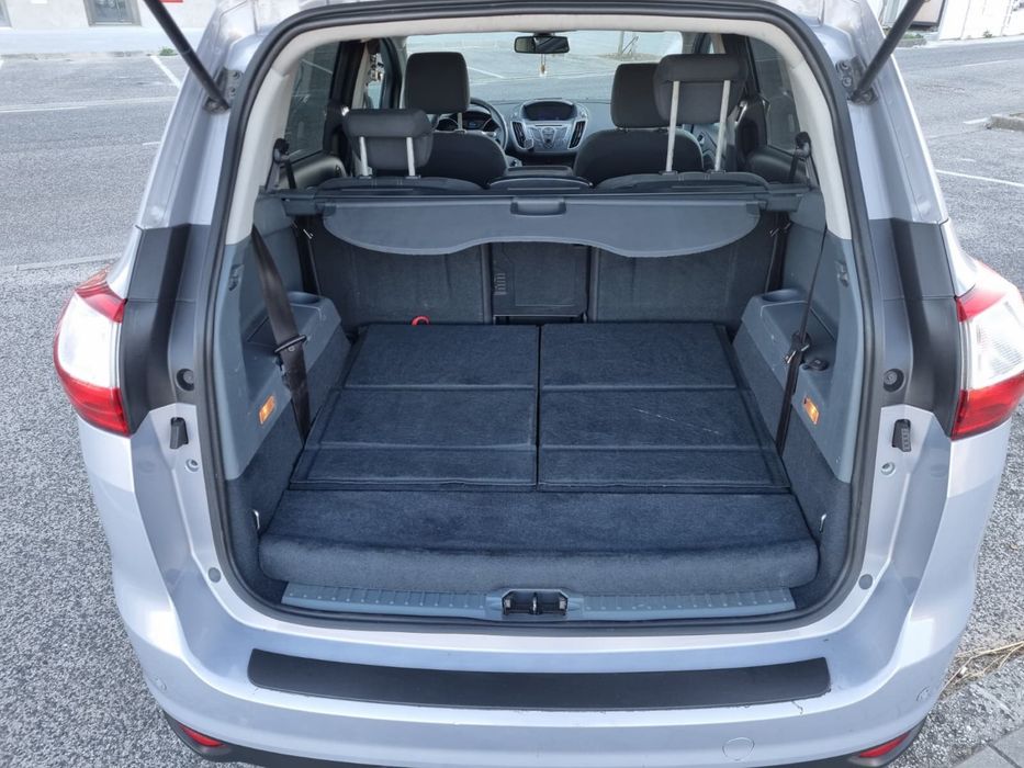 Ford Grand C-Max — fotografia 8